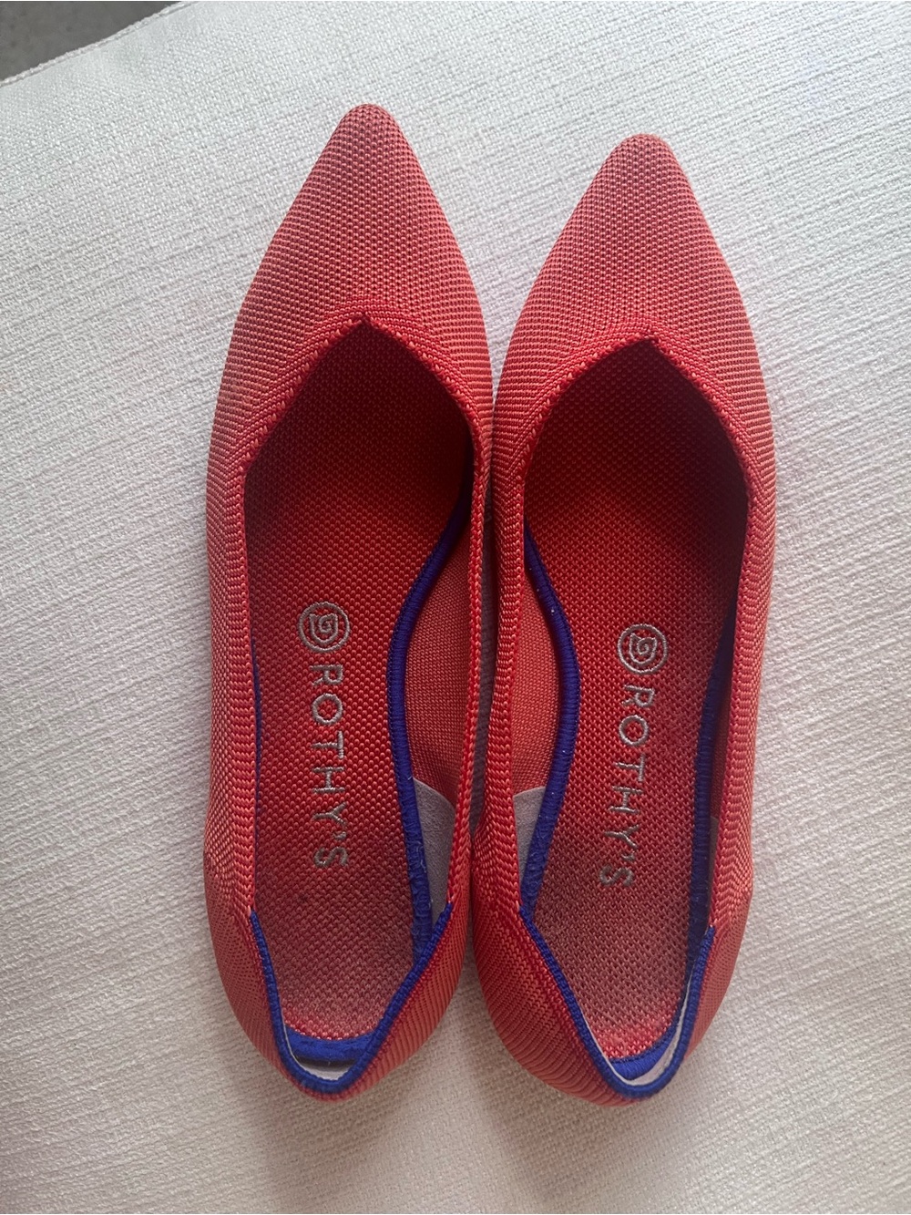 Rothy's Orange Red Pointed Knit Flats with Blue Trim 9.5 GUC